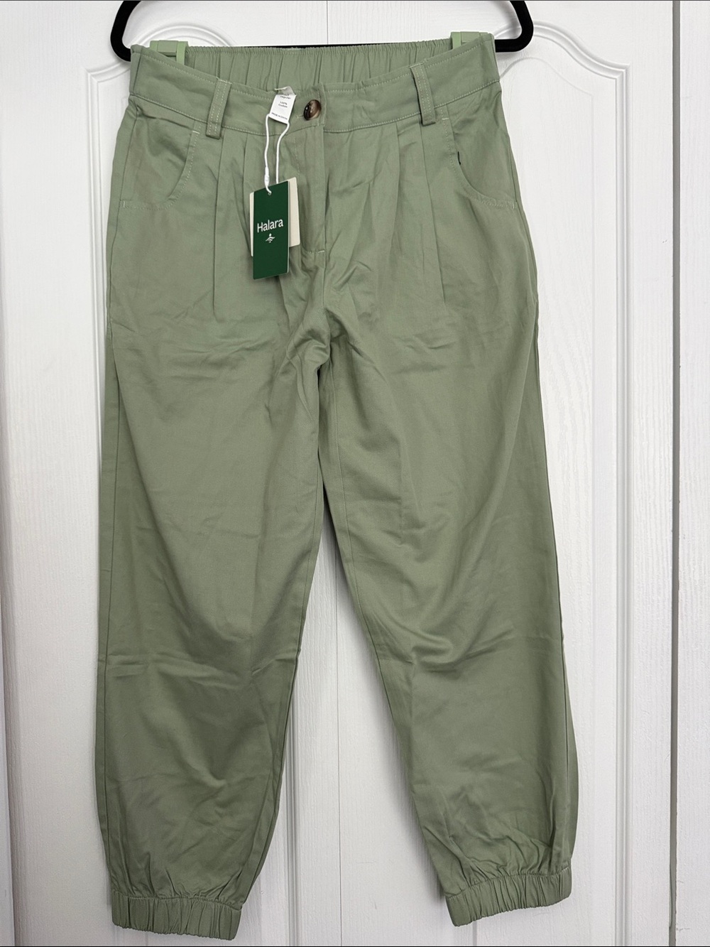 Halara Women’s Sage Green Elastic Cuff Pants - Medium Regular